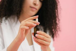 huile de ricin pour les ongles​