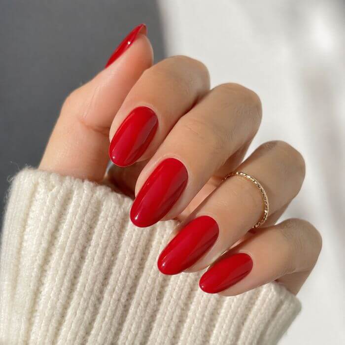 nail art rouge classique
