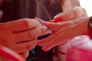 ongle au chablon