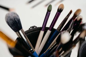 comment nettoyer ses pinceaux de maquillage